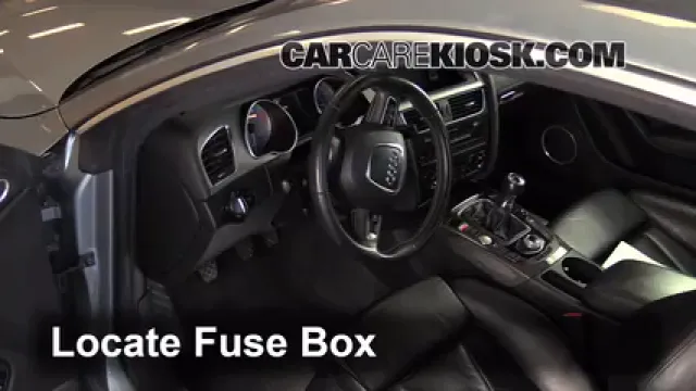 2008 Audi S5 4.2L V8 Fuse (Interior) Check